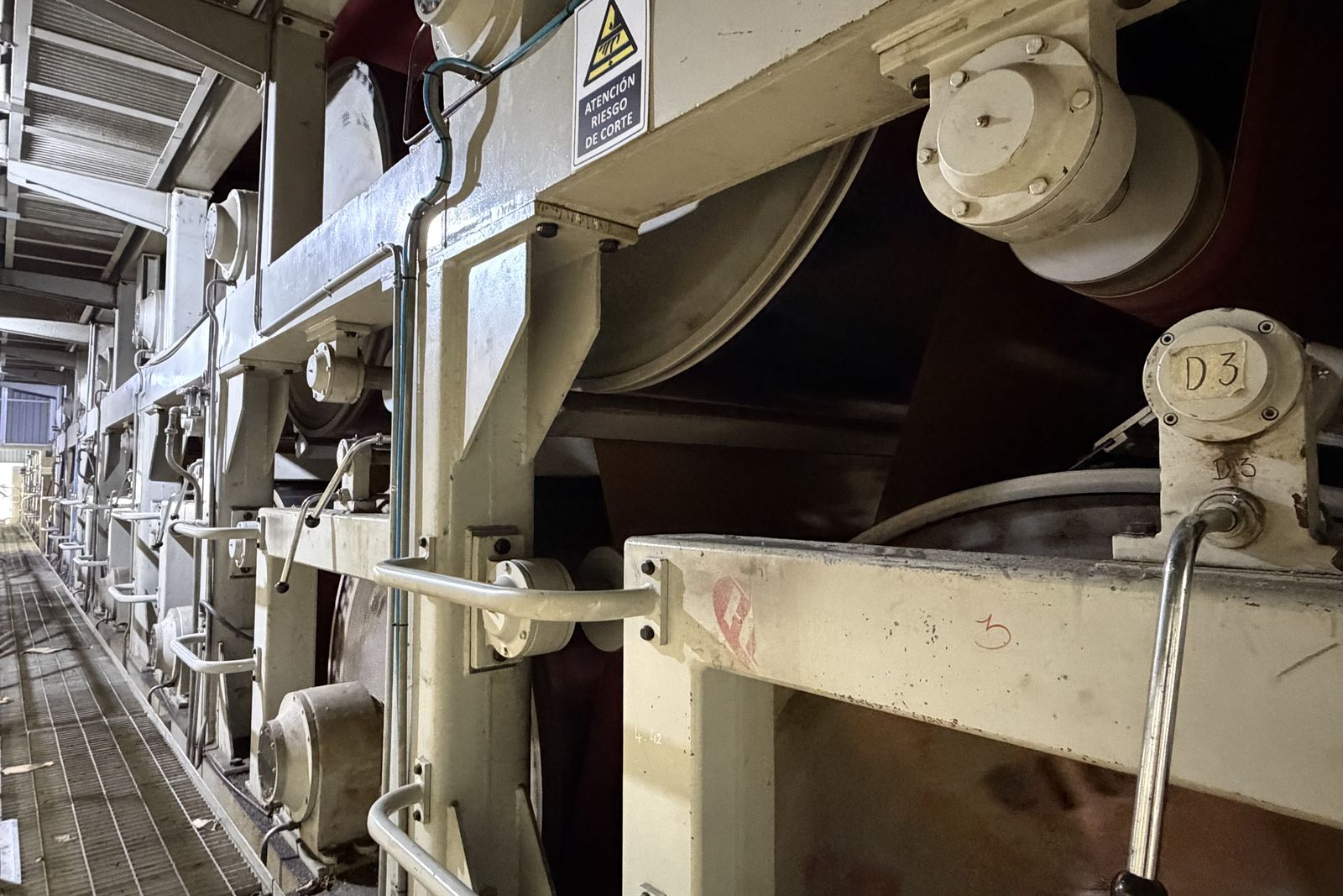 Machine section of the Yankee paper machine running at the Valle Kraft mill near Cali